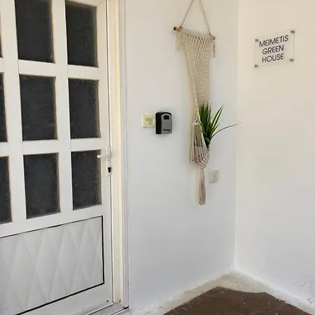 Meimetis House Apartment